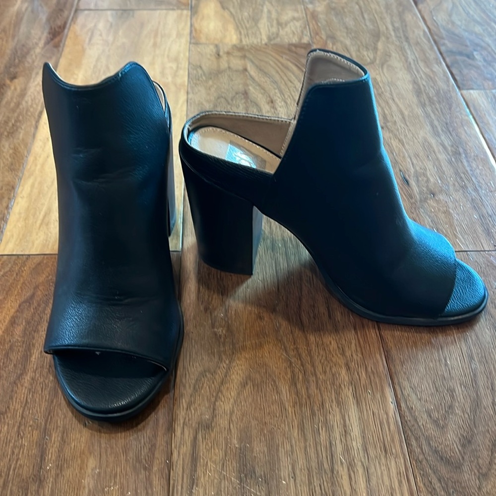 Dolce Vita open toe and open heel bootie